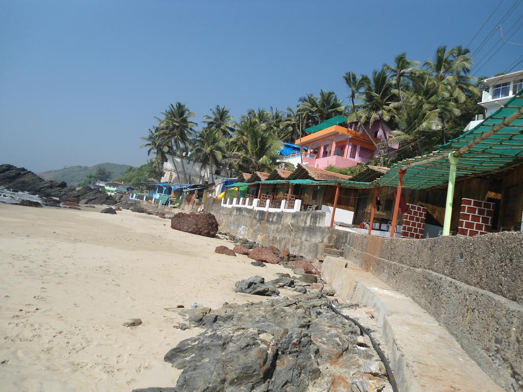 Arambol Hospitality Red Rock Hotel Exterior photo